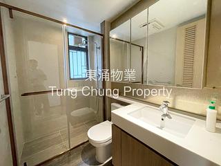 Tung Chung - The Visionary Tower 5 10