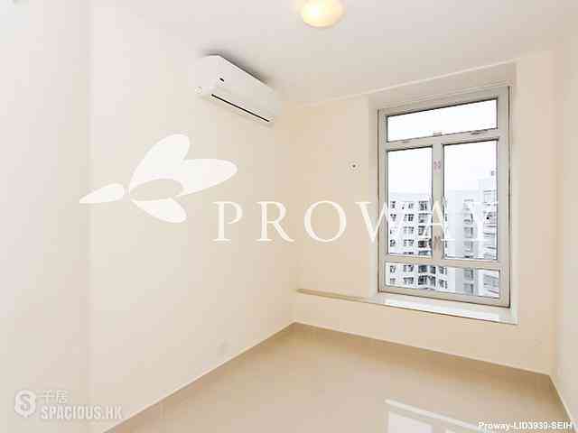 Tai Koo Shing - Taikoo Shing Harbour View Gardens (West) Juniper Mansion 09