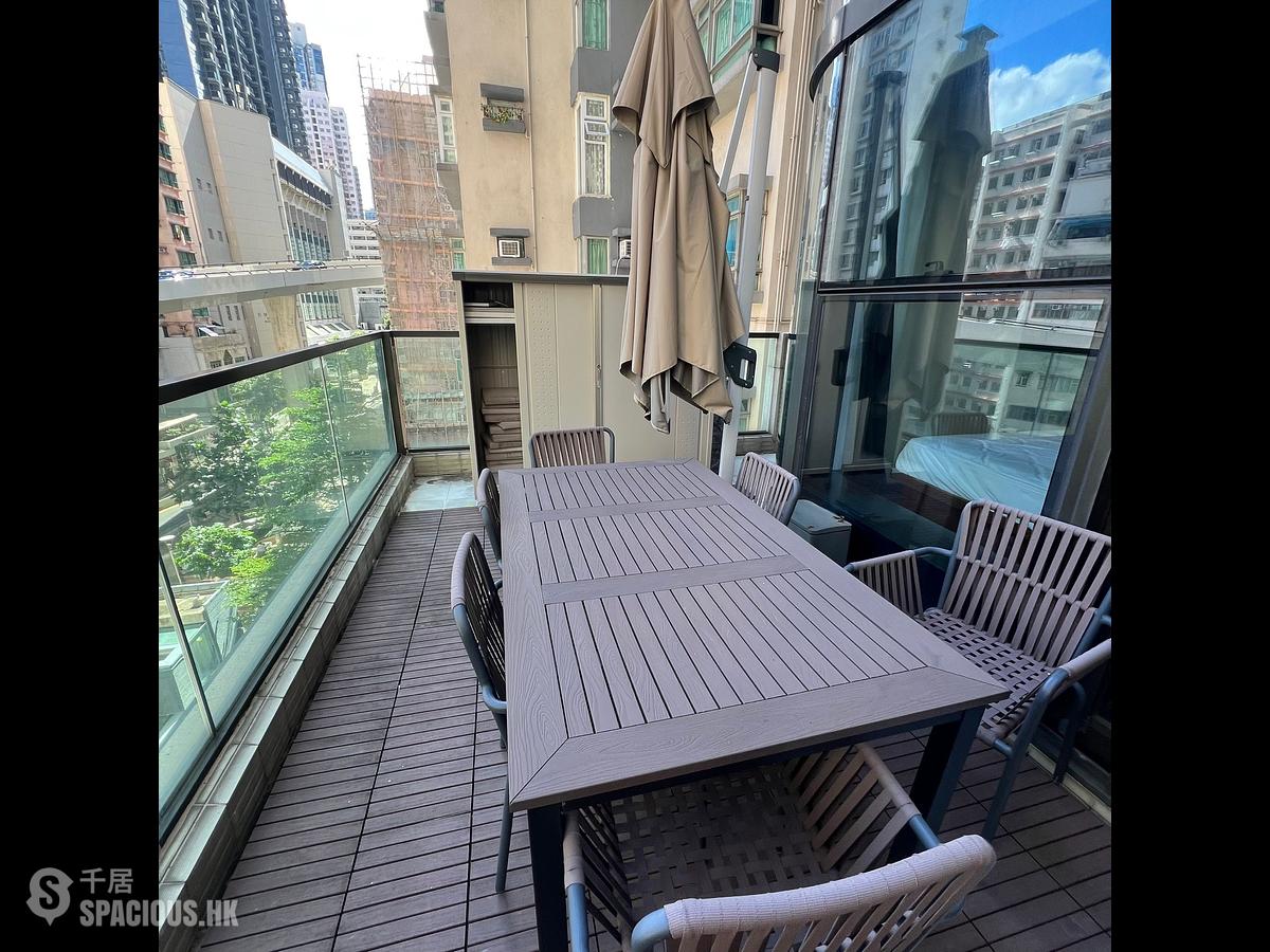 Shek Tong Tsui - One South Lane 01