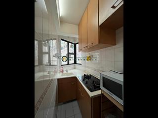 Sai Ying Pun - Fung King Court 04