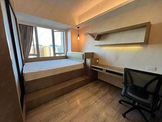 Yau Ma Tei - Parc Palais Block 2 05