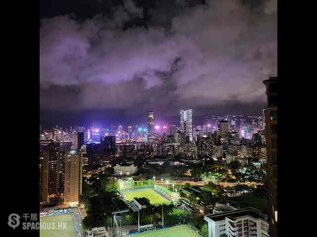 Yau Ma Tei - Parc Palais Block 6 08