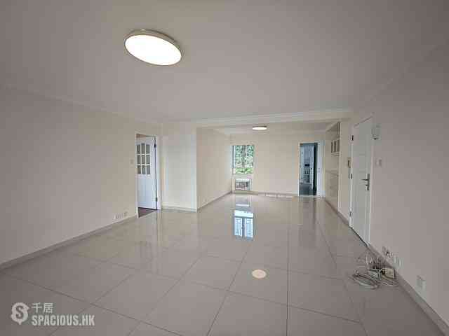 Braemar Hill - Braemar Hill Mansions Block 4 03