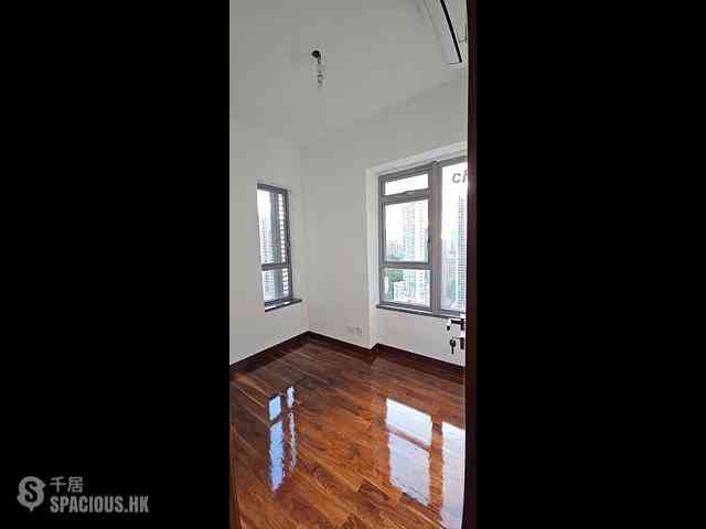 Tai Hang - Serenade Block 2 04