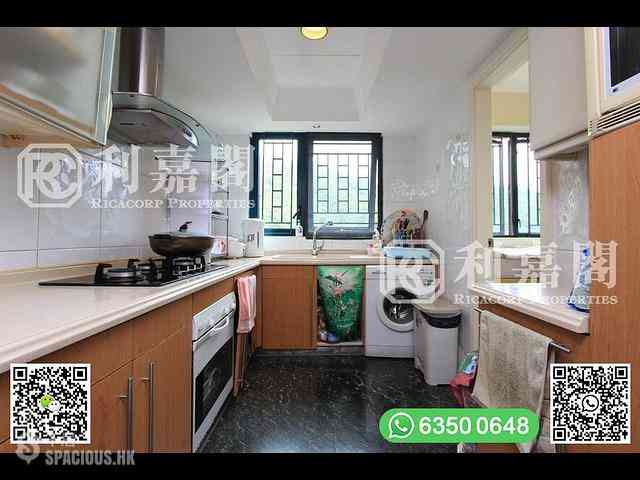 Clear Water Bay - Hillview Court 07