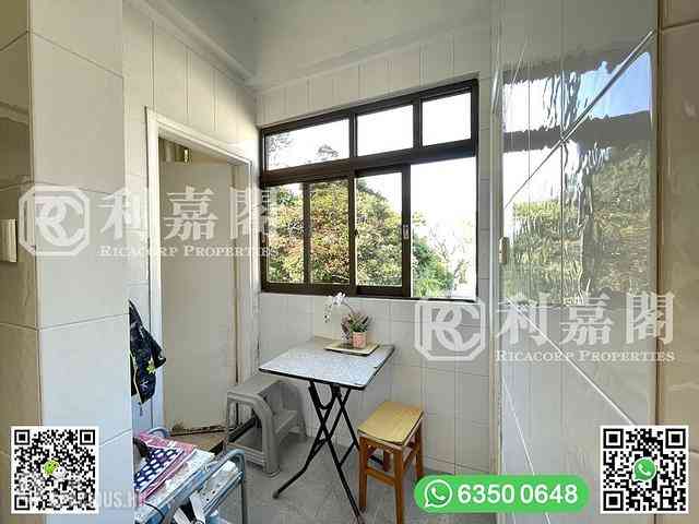 Clear Water Bay - Rise Park Villas 14