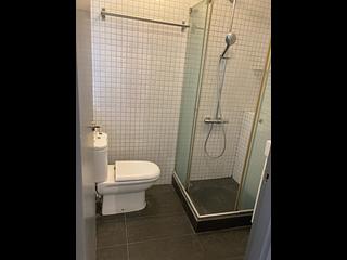 Wan Chai - Tonnochy Towers Block B 06