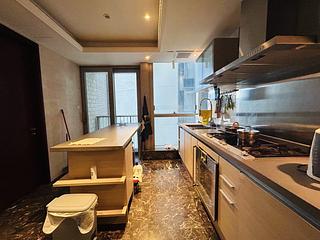 Yau Ma Tei - The Coronation 13