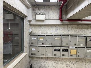 Sheung Wan - 70, Des Voeux Road West 10