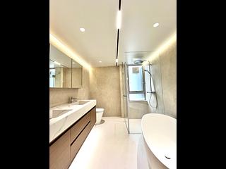 Mid Levels Central - Tregunter Tower 3 03