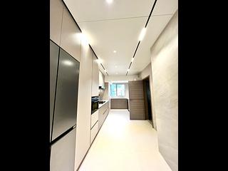 Mid Levels Central - Tregunter Tower 3 04