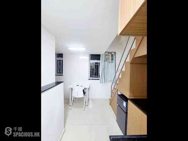 Kennedy Town - Tai Tak Mansion 01
