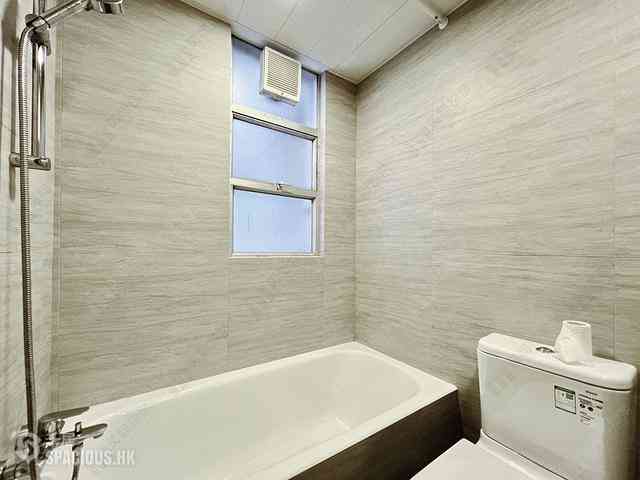 Wan Chai - Phoenix Court Block 2 14