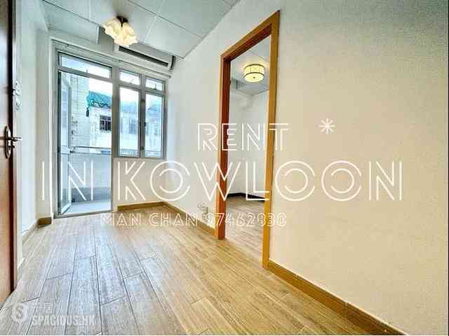Mong Kok - 929, Canton Road 01