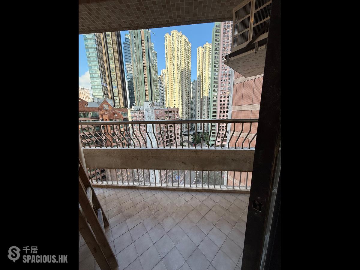Mid Levels West - Scenic Heights 01