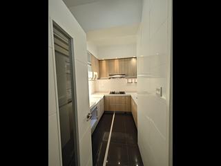 Shek Tong Tsui - The Belcher's Phase 1 Block 1 08