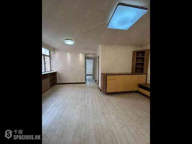 Kowloon Bay - Telford Gardens Block E 04