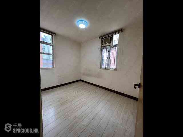 Kowloon Bay - Telford Gardens Block E 08