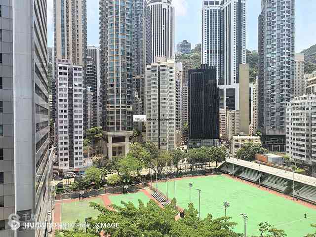 Wan Chai - Hennessy Building 03