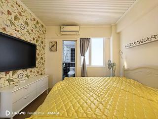 Wan Chai - Hennessy Building 14