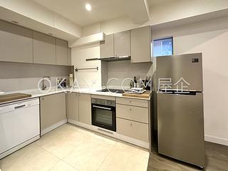 Sai Ying Pun - 345, Queen's Road West 04