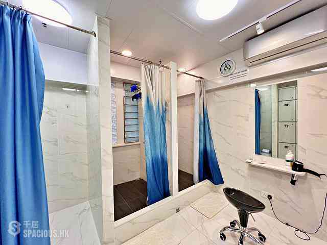 Wan Chai - Hang Tat Mansion 02