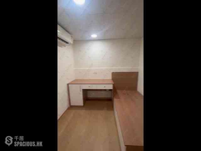 Sai Ying Pun - Hing Wah House 01