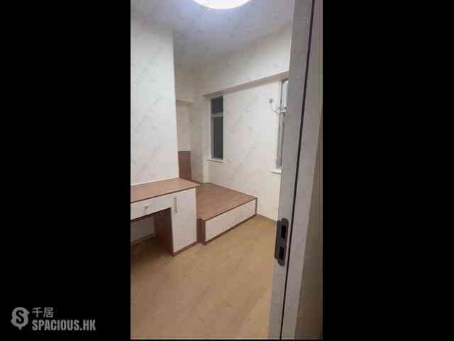 Sai Ying Pun - Hing Wah House 08