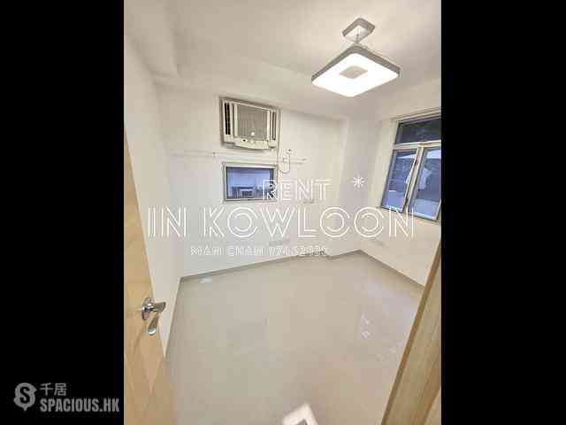 Tsim Sha Tsui - Hillview Court 08