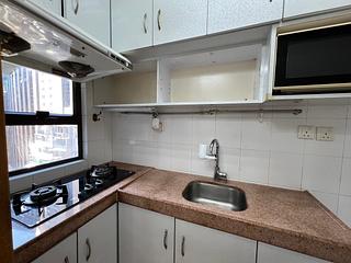 Wan Chai - Kin Lee Building Block B 05