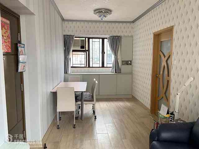Happy Valley - Panny Court 01
