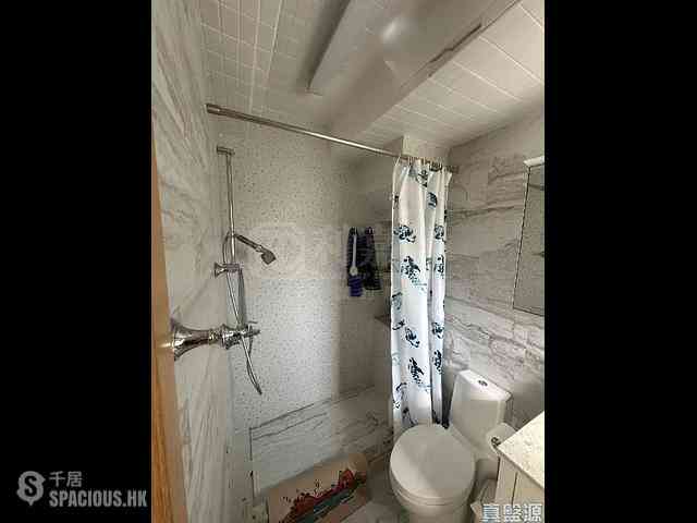 Braemar Hill - Braemar Hill Mansions Block 15 07