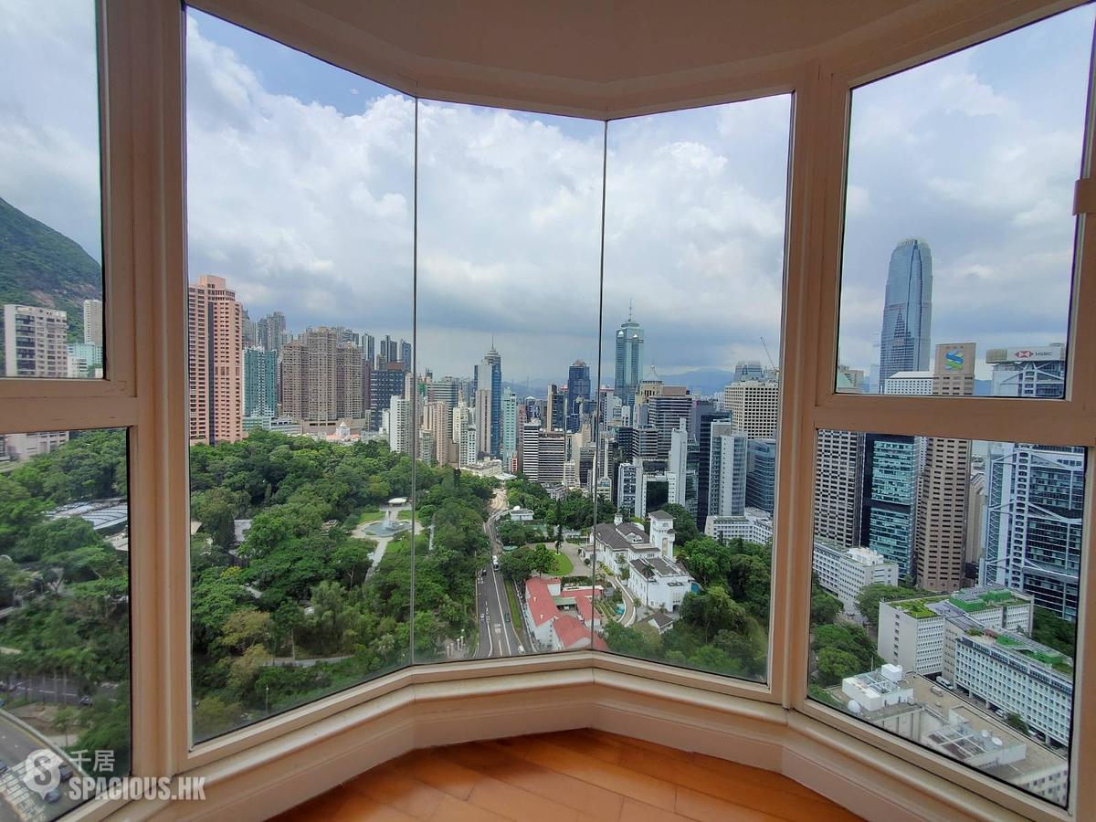 Wan Chai - Royal Court 01
