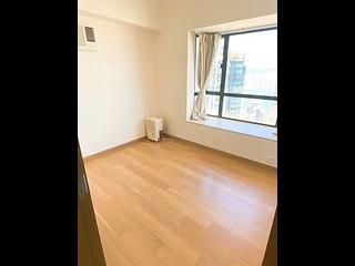 Mid Levels Central - Vantage Park Block 2 08