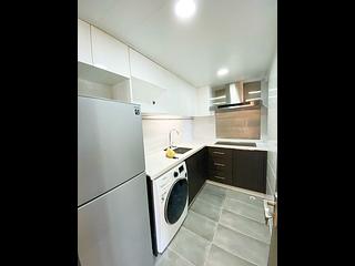 Mid Levels Central - Vantage Park Block 2 06