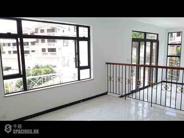 Sai Kung - Man King Terrace 05