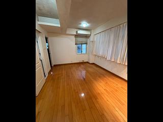 Wan Chai - Vincent Mansion 04