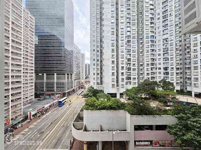 Quarry Bay - Yick Fat Building 01