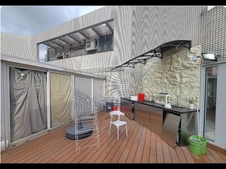 West Kowloon - The Waterfront Phase 2 Block 6 09