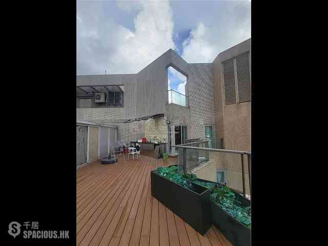 West Kowloon - The Waterfront Phase 2 Block 6 10