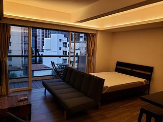 Central - 77-81, Hollywood Road 03