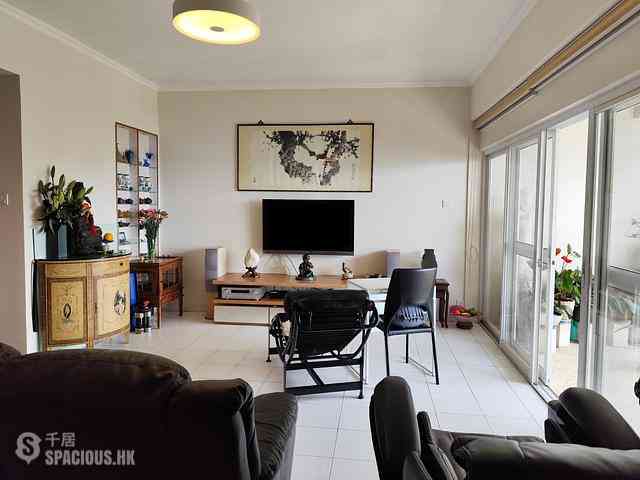 Repulse Bay - Sea Cliff Mansions Block 19B, Repulse Bay Road 02