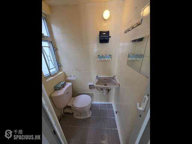 Happy Valley - 2, Shing Ping Street 08