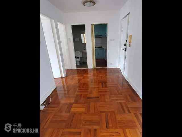 Shau Kei Wan - Shaukeiwan Plaza Lai Yar Court (Tower 3) 01