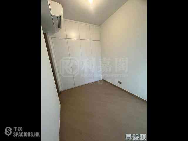 Kowloon Bay - Uptown East 12