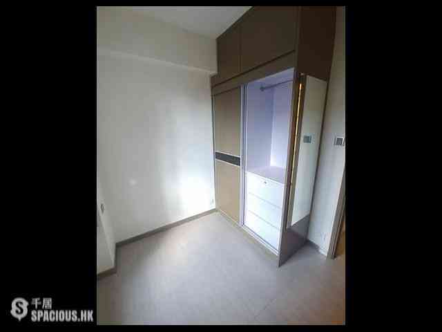 Causeway Bay - Lockhart House 03