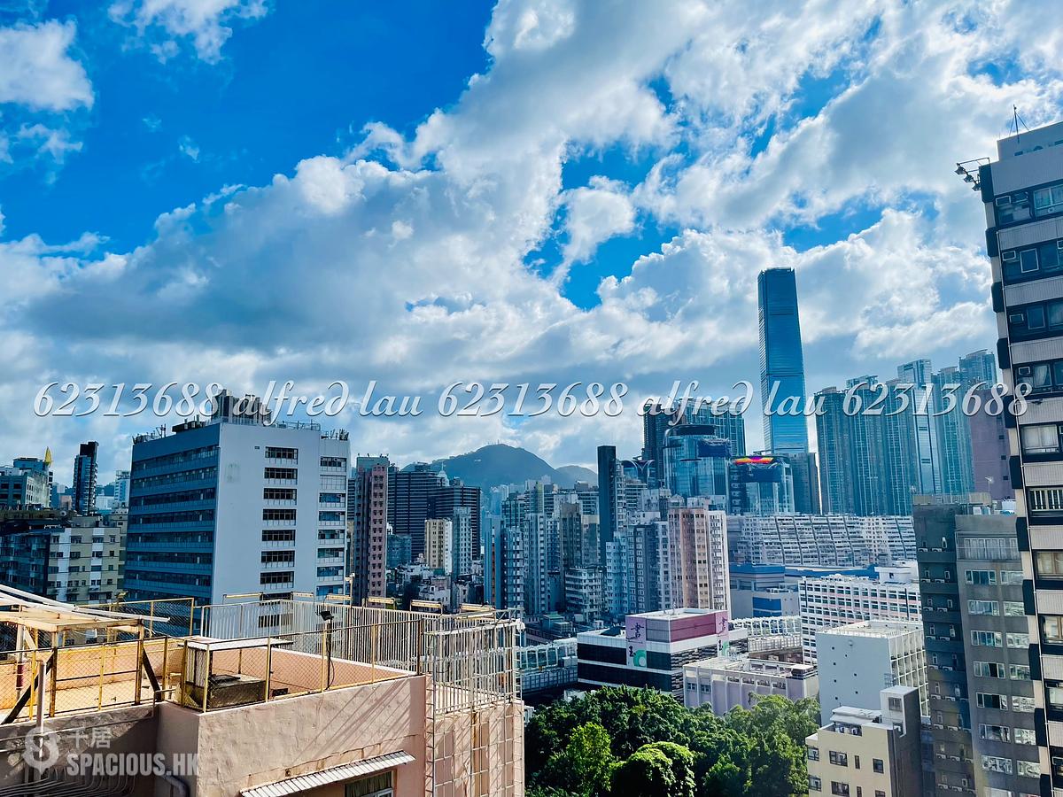 Yau Ma Tei - Yun Kai Building 01