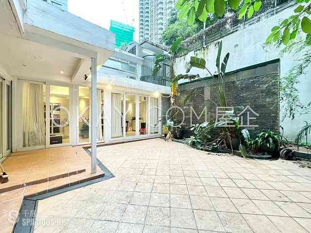 Happy Valley - Green Valley Mansion 01
