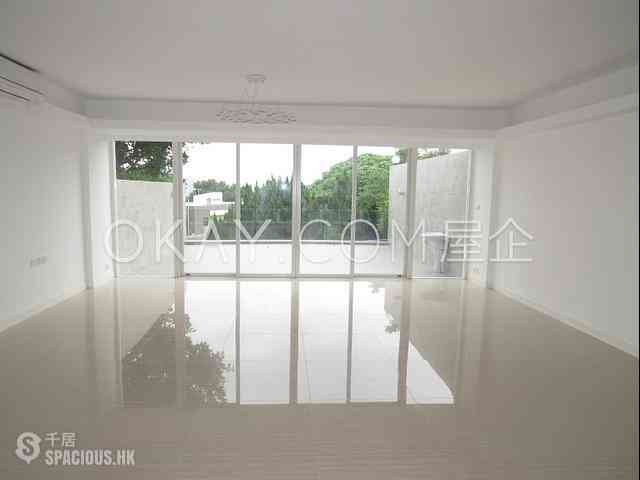 Clear Water Bay - Golden Villa 02