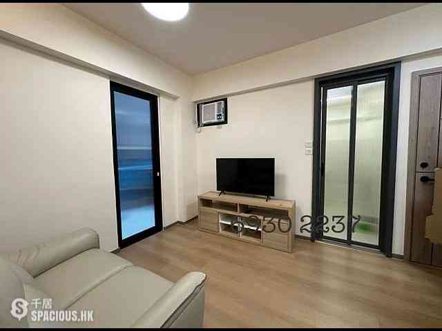 Central - 4, Tit Hong Lane 01